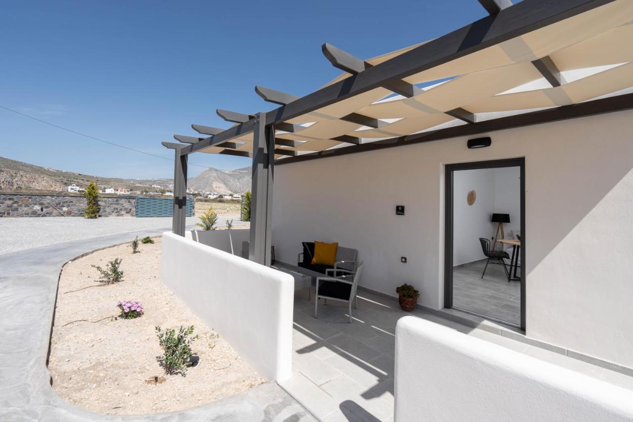 Almira Luxury Suites Perivolos  Exterior foto